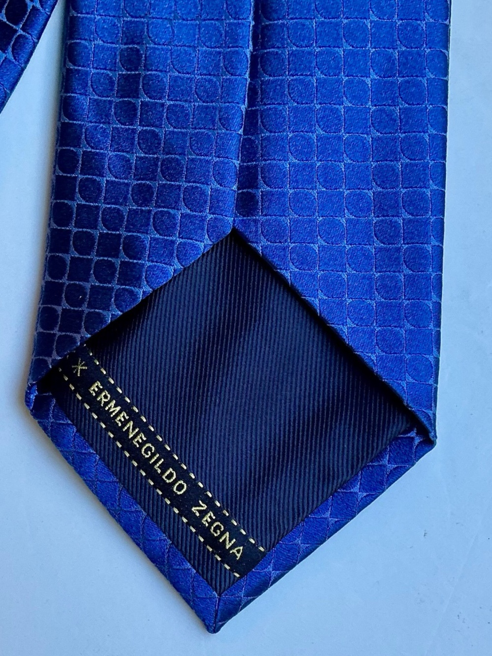 Ermenegildo Zegna classic royal blue checkered Silk Tie.Made in Italy 🇮🇹NWOT